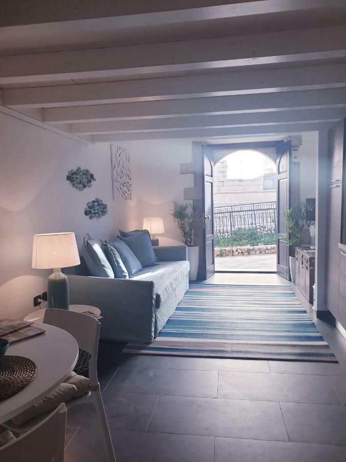 Villa Dimora Montalto,Indipendente Con Terrazzo Privato Syrakus Exterior foto